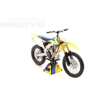 Фото Модель мотоцикла SUZUKI RM-Z 450/18, 1:12 (14+)